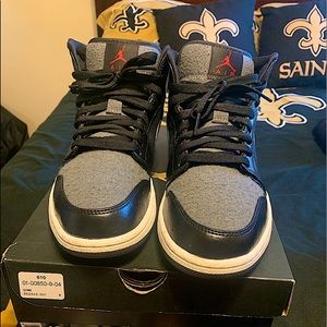 Air Jordan Mid Premium Black Wool retro 1 size 10